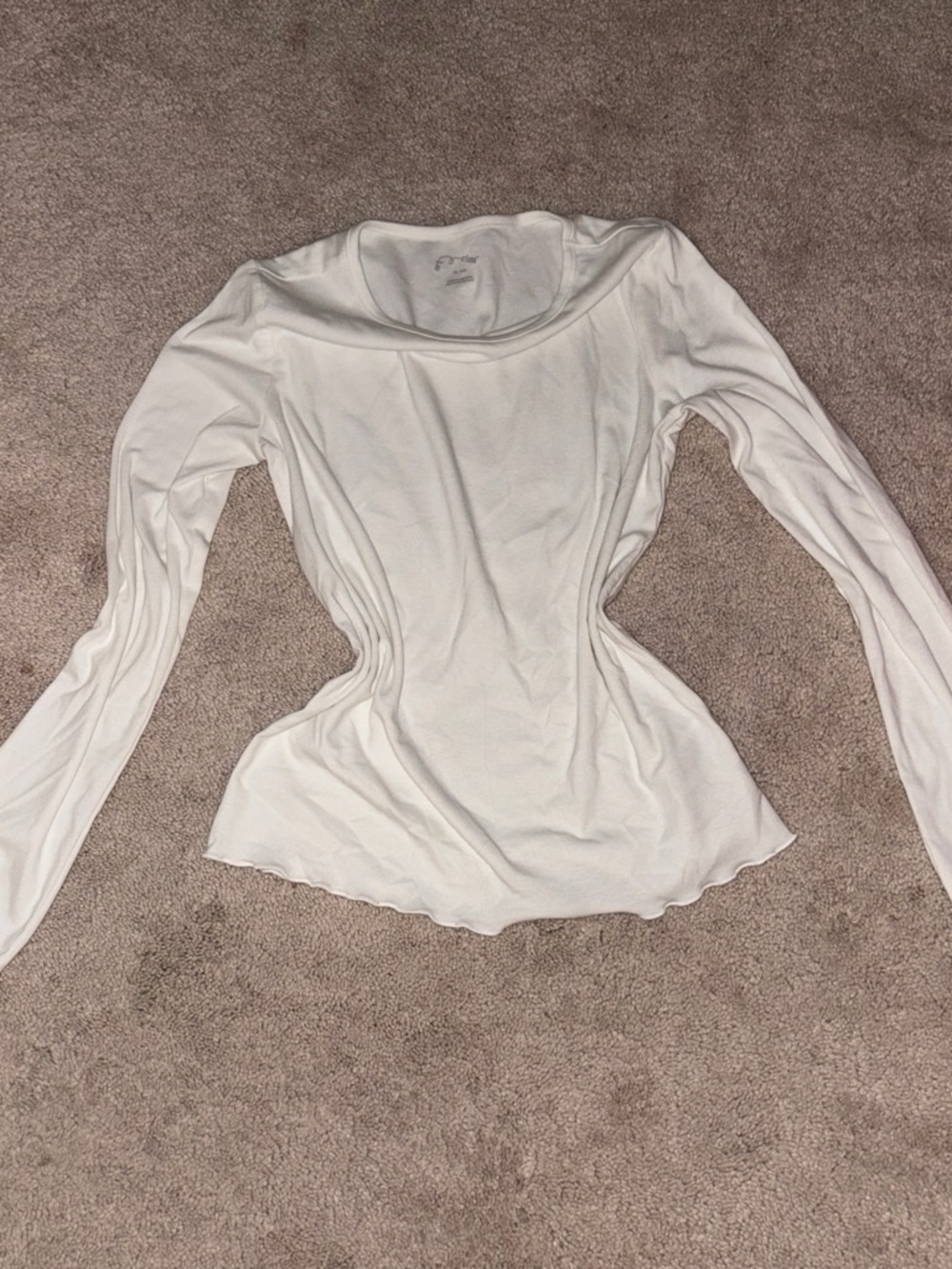 art class White Long Sleeve Scoop Neck Fitted Top